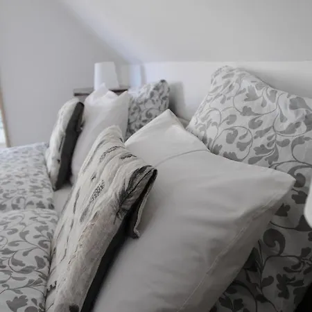 펜션 L'atelier Des Dependances 립스하임